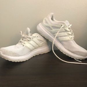 White/Offwhite Adidas Cloudfoam Shoes